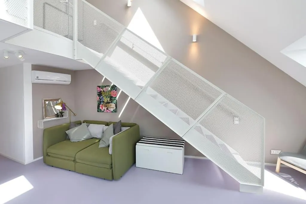 Julius 4 - Duplex Apartment 5 Mins To City Center Vienna 0*,